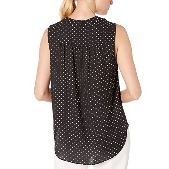 🆕 VINCE CAMUTO Sleeveless V-Neck Blouse Black and white size small - Picture 2 of 6